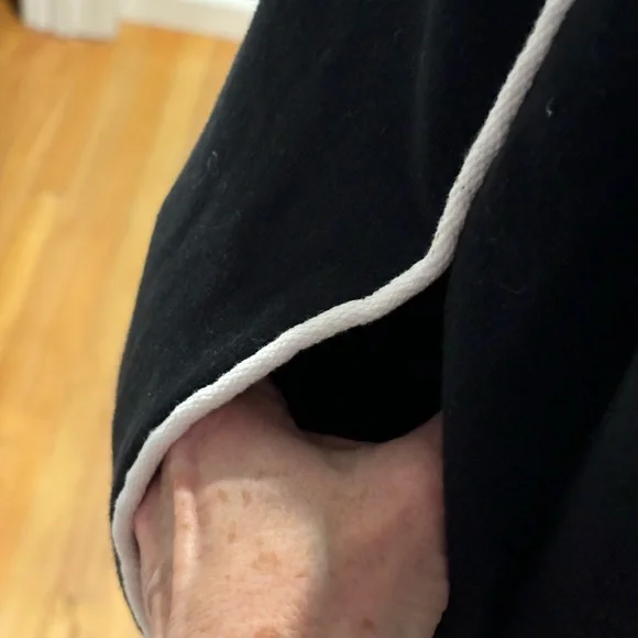 NWOT Free People Movement Sandstorm hoodie in black - L - Picture 12 of 13